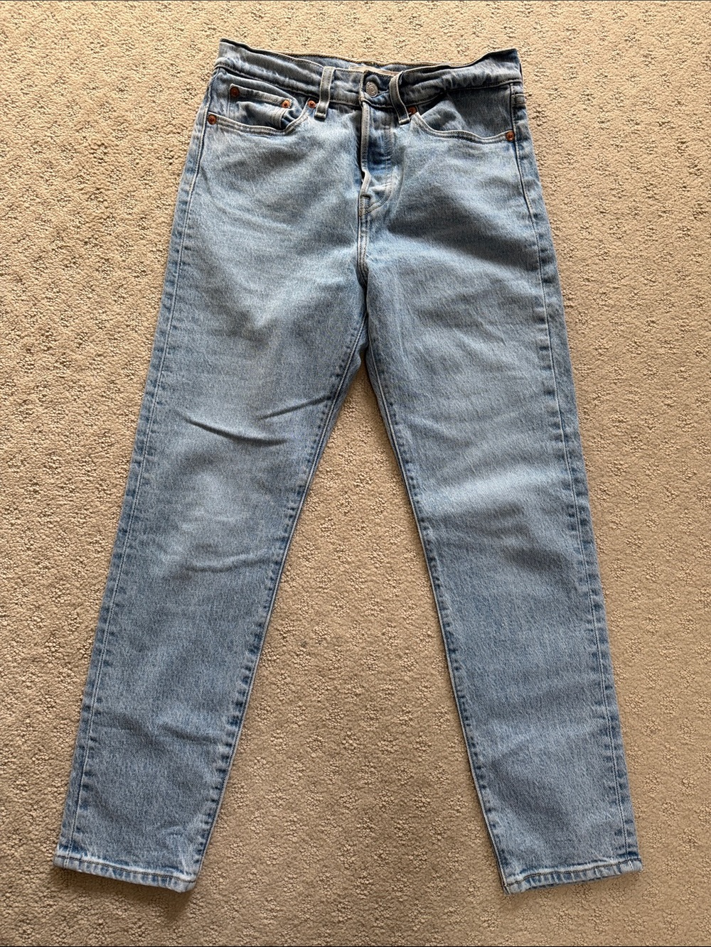 Levi’s Wedgie High-Rise Straight Jeans